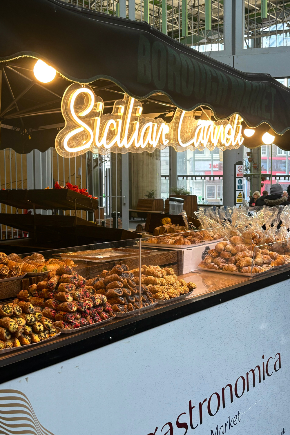 A Foodie’s Guide to Borough Market in London